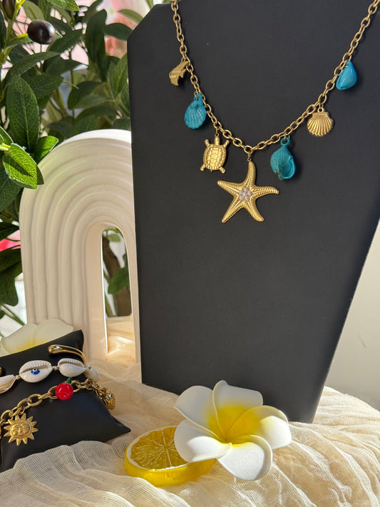 Collier breloques coquillage