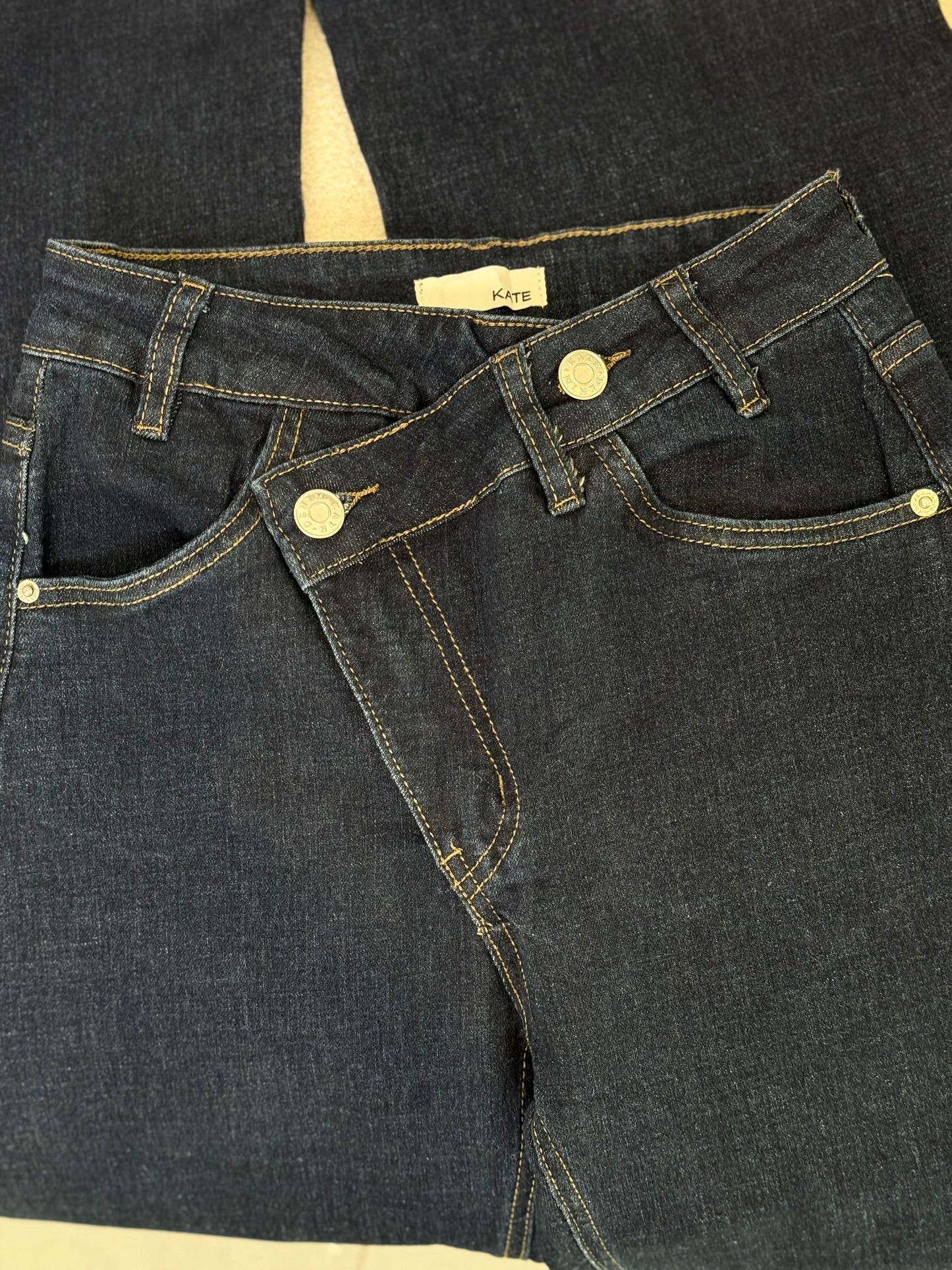 Jean dupe Zara brut