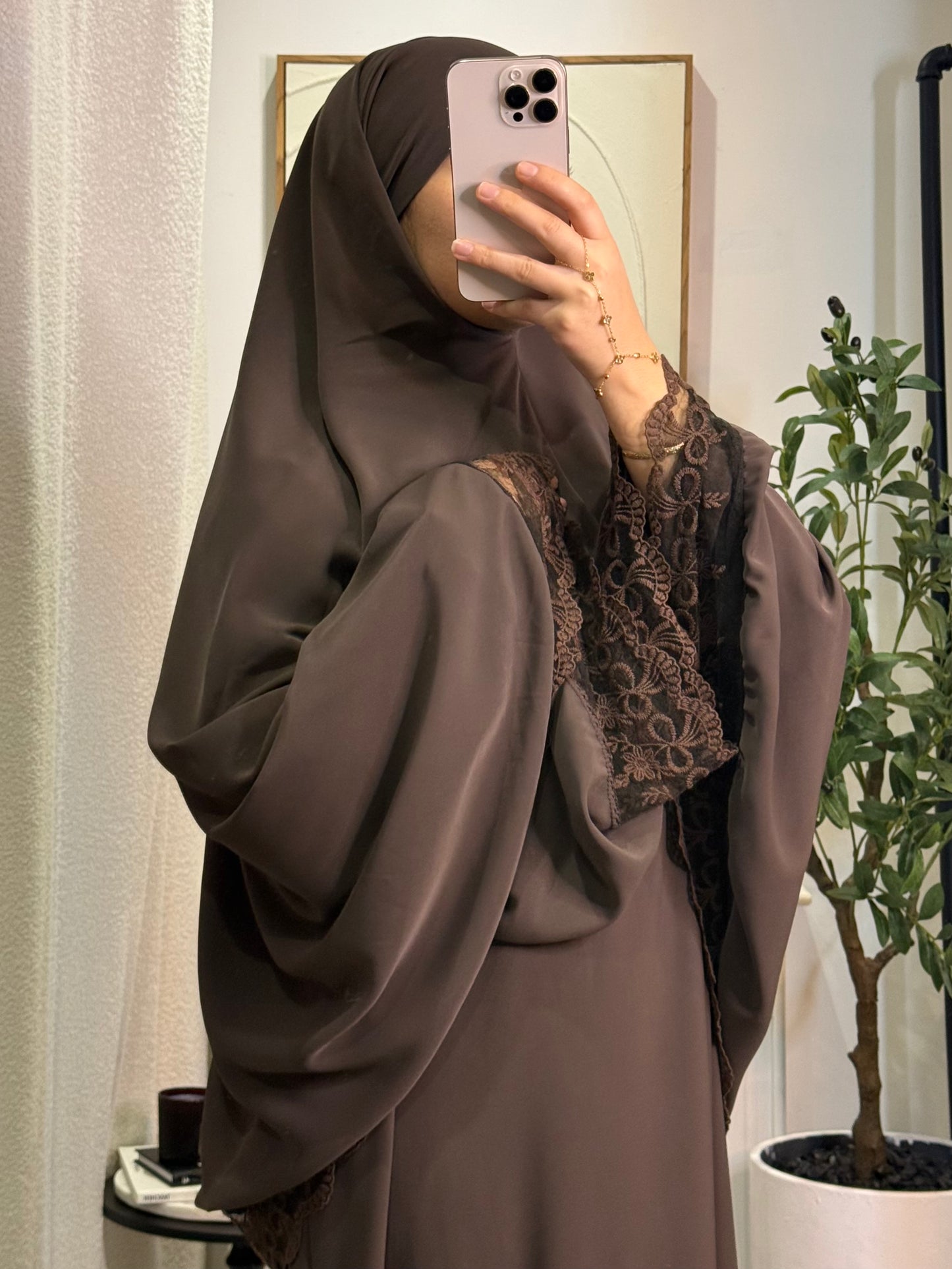 Ensemble Malaysia taupe