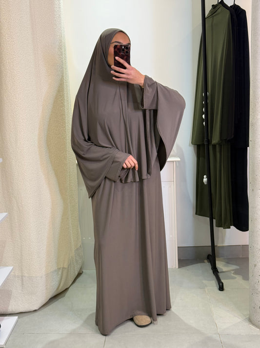 Ensemble Assia taupe