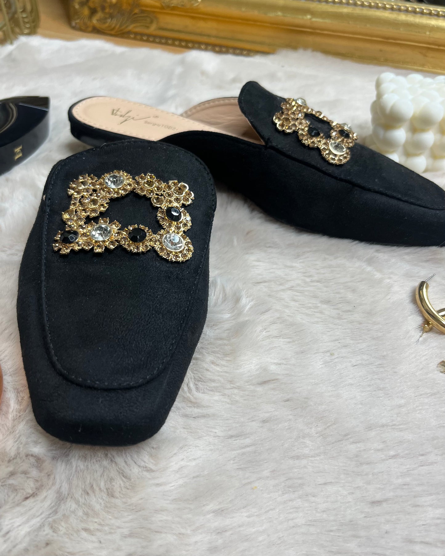 Mules fermées à strass